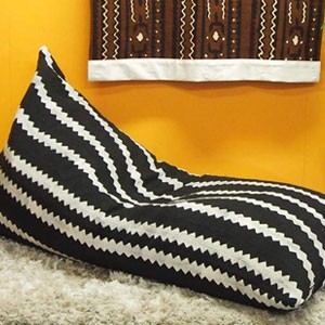 Mudcloth Bean Bag - Black3